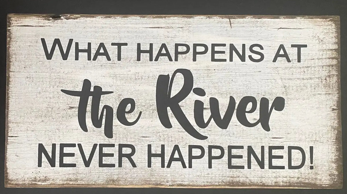 WHAT HAPPENS AT THE RIVER NEVER HAPPENED! tote 2