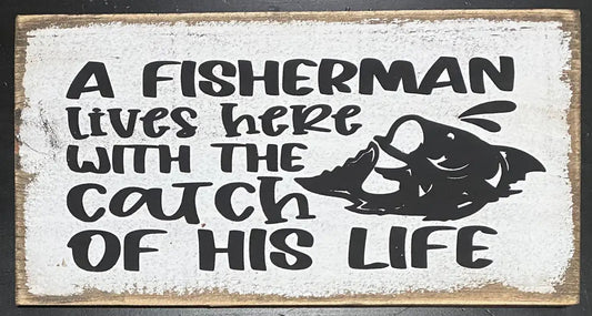 A FISHERMAN LIVES HERE WITH THE CATCH OF HIS LIFE tote 1